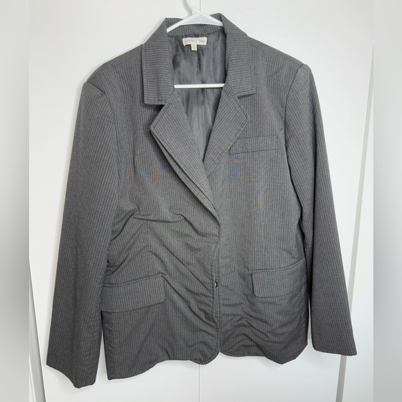 Moon River - Double layer jacket -Grey Charcoal Pinstripe Blazer -RTR size Med - Picture 3 of 11